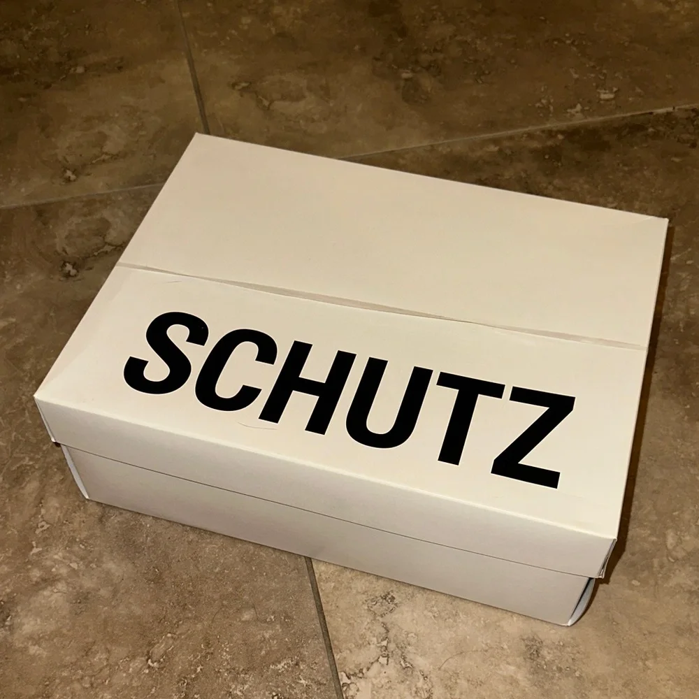 SCHUTZ White Platform Sandal Heels